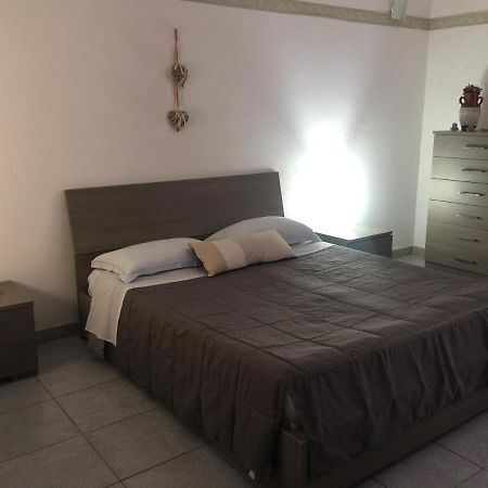 B&B Il Tulipano ตารันโต ภายนอก รูปภาพ